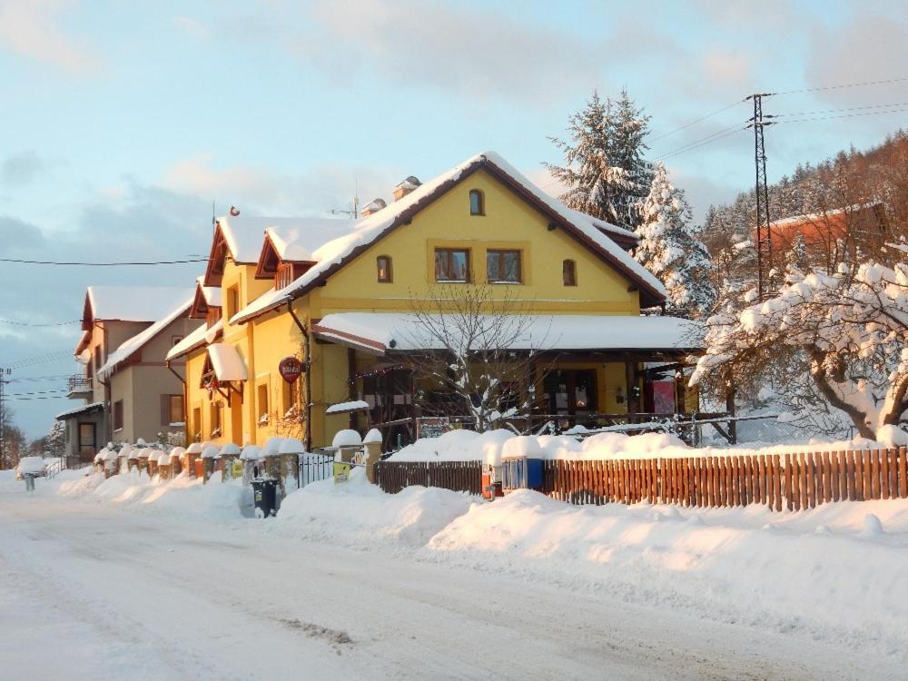 Guest House Vila Frydstejn Экстерьер фото